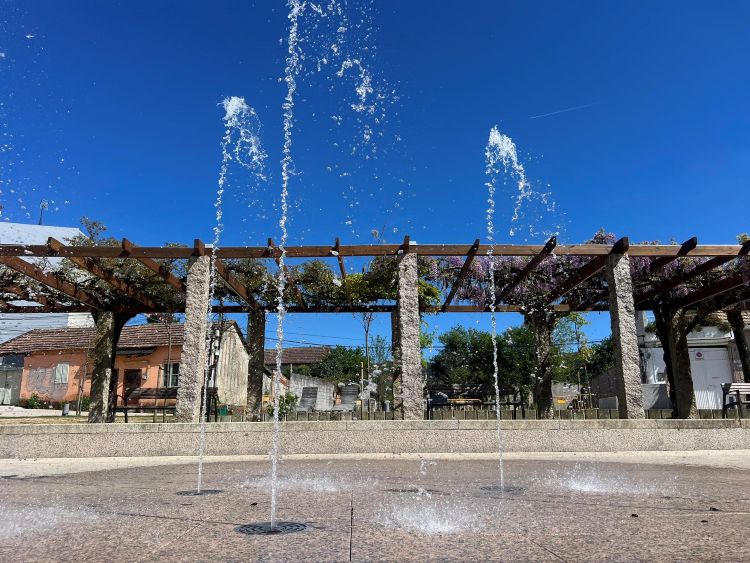 El Parque da Feira activa sus chorros de agua
