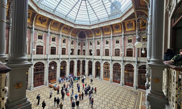 Un palacio escondido en Oporto que sorprende a todos los que lo visitan