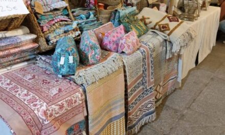 Un mercadillo solidario en un claustro del siglo XVII: el plan más especial en Vigo