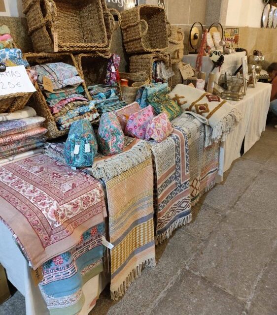 Un mercadillo solidario en un claustro del siglo XVII: el plan más especial en Vigo